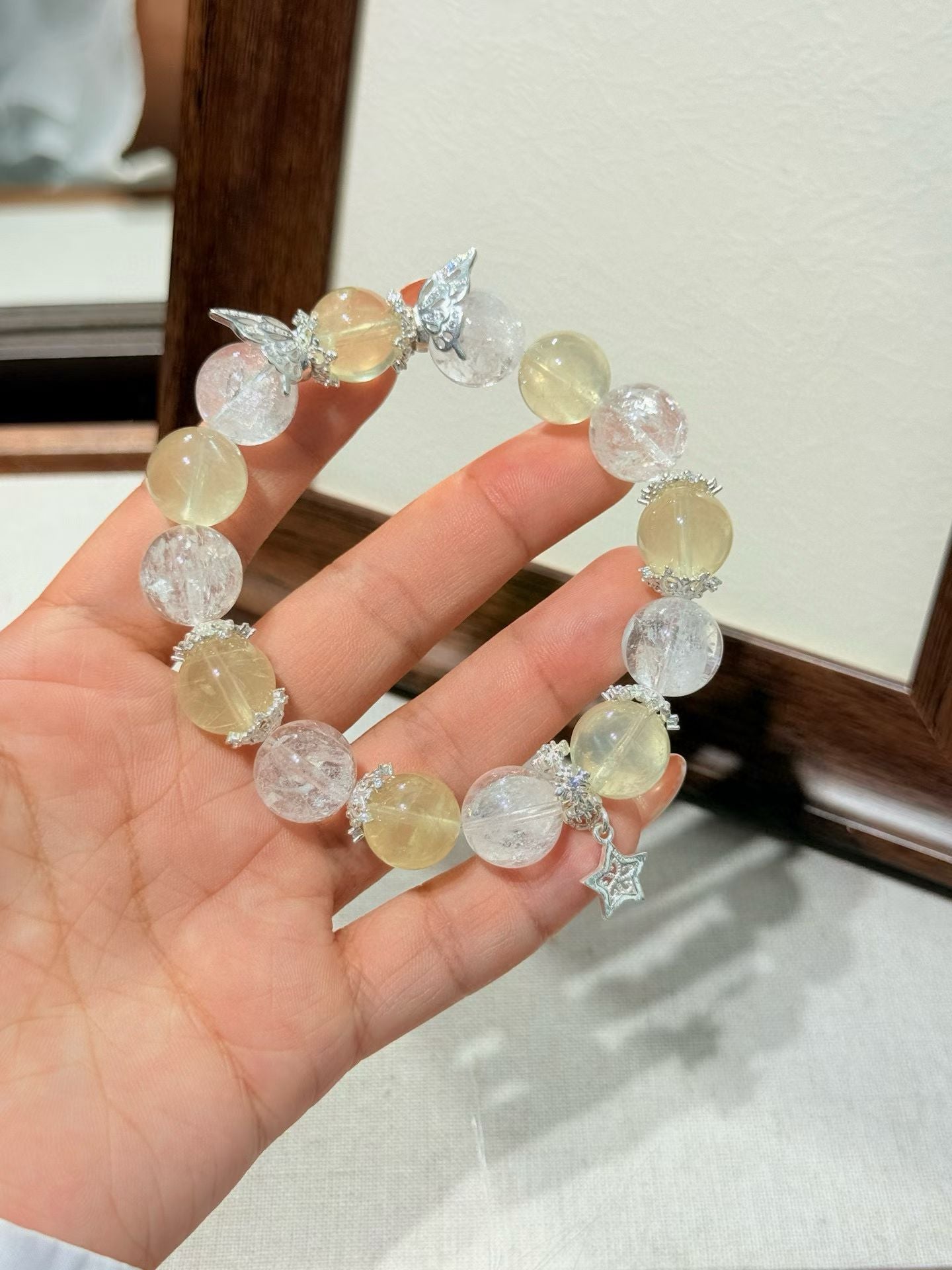 Wealth & Illumination: 黄水晶与白阿塞多宝手链 Citrine and white Azeztulite bracelet